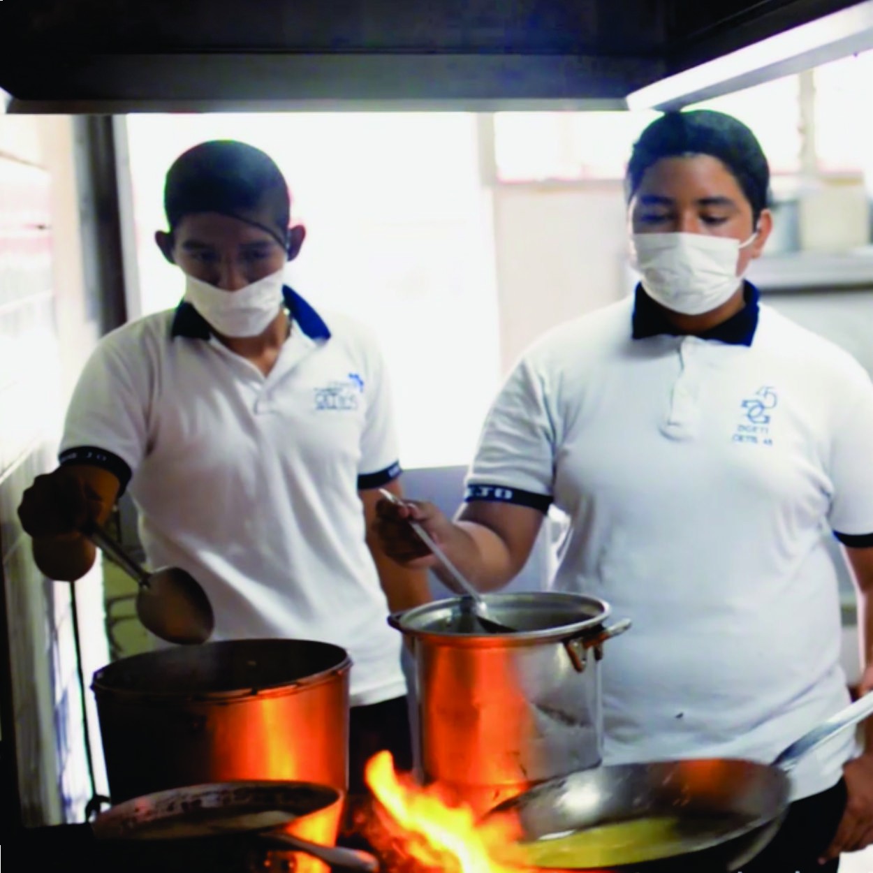 Técnico en Preparación de Alimentos y Bebidas